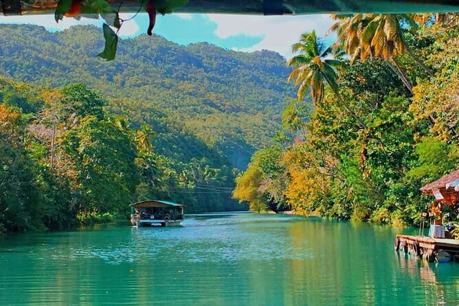 Bohol Choco Tour with Loboc River Lunch Buffet - The Itinerary in Detail: What You Can Expect