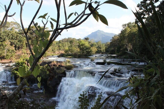 Bolaven Plateau 2 days with minivan and guides - The Authenticity and Value