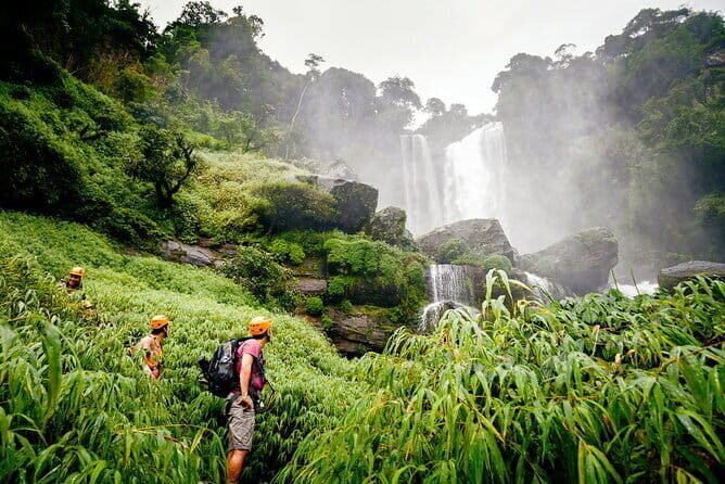 Bolaven Plateau 2 days with minivan and guides - FAQ