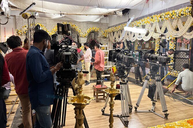 Bollywood Studio Tour with Guide and Transport - Who Should Consider This Tour?
