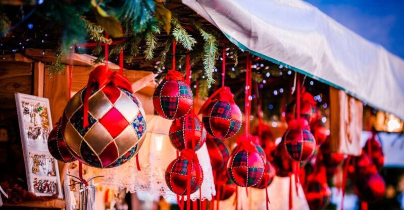 Bologna: 2-Hour Private Local's Christmas - An Authentic Bite of Bologna in Just Two Hours