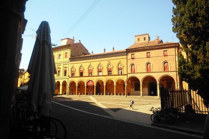 Bologna : a walk into history - FAQ