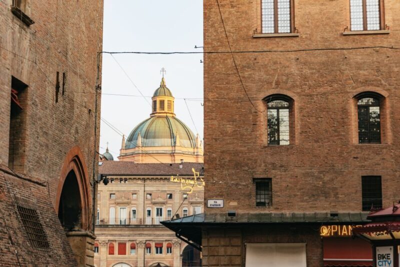 Bologna: City Center Walking Tour - Final Thoughts