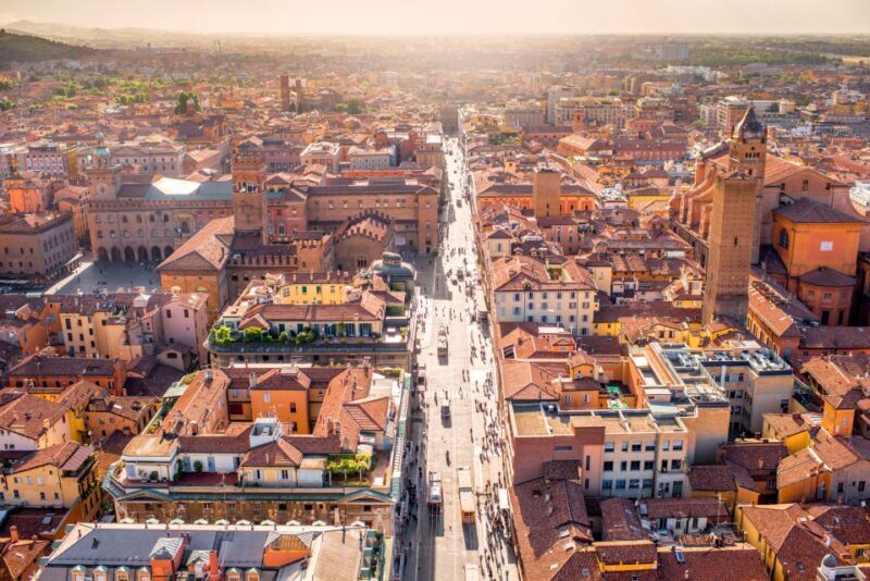 Bologna: Clock Tower Audio Guide and Food Tasting - Key Points