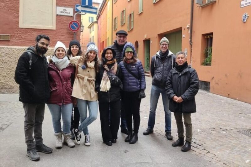 Bologna : Historic Center Walking Tour - Key Points