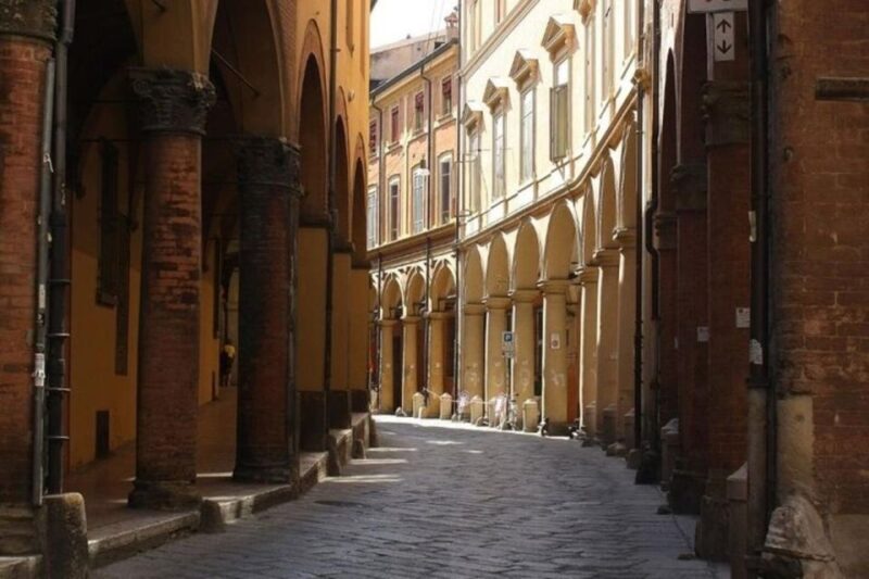 Bologna : Historic Center Walking Tour - Who Might Want More