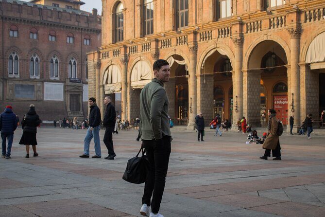 Bologna: Photo tour with professional photographer - Who Will Love This Experience?