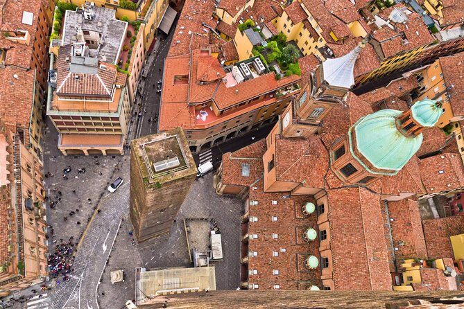 Bologna Private Walking Tour with a Local - 100% Personalized - Who Should Consider This Tour?