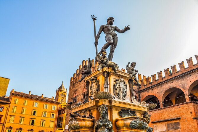 Bologna Scavenger Hunt and Highlights Self-Guided Tour - Who Should Book This Tour?