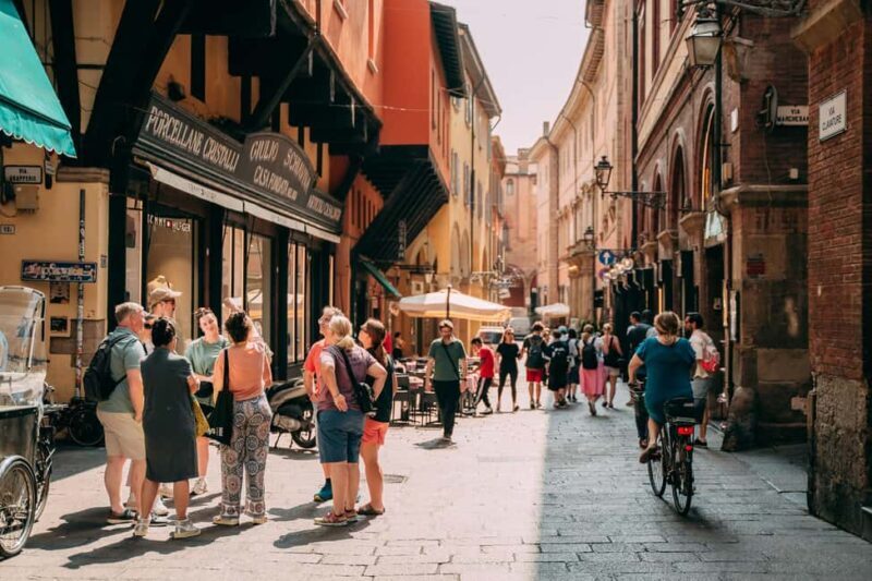Bologna: Small-Group Tour with the Historic Archiginnasio - Key Points