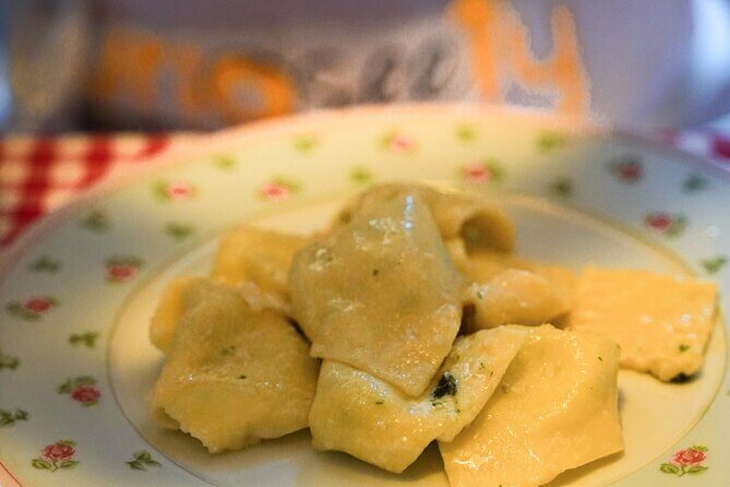 Bologna: Tagliatelle & Ragù Home Cooking Class with wine - FAQ