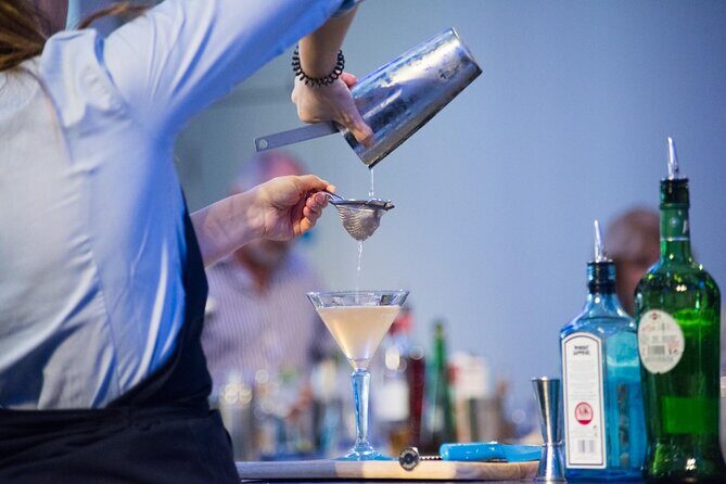 Bombay Sapphire Gin Cocktail Masterclass and Tour - An In-Depth Look at the Bombay Sapphire Masterclass and Tour