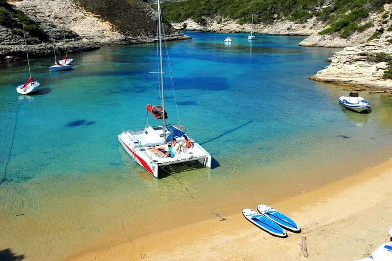 Bonifacio: Catamaran trip with snorkeling at the Lavezzi Islands - Key Points