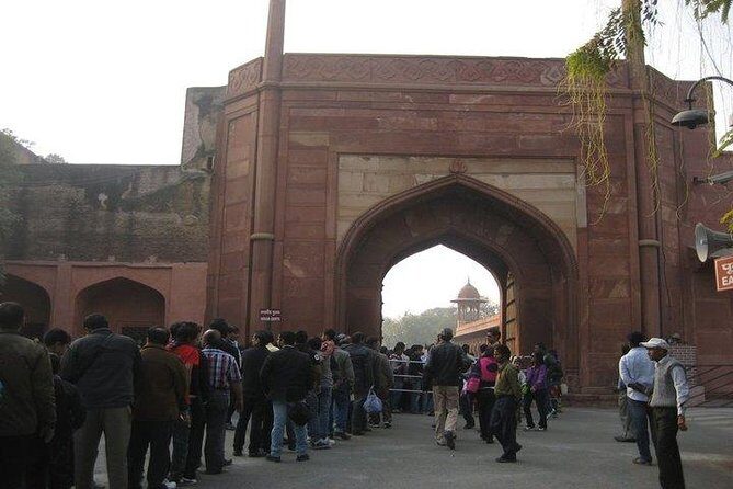 Book Taj Mahal, Agra Fort Admission Tickets & Tour Guide - Key Points