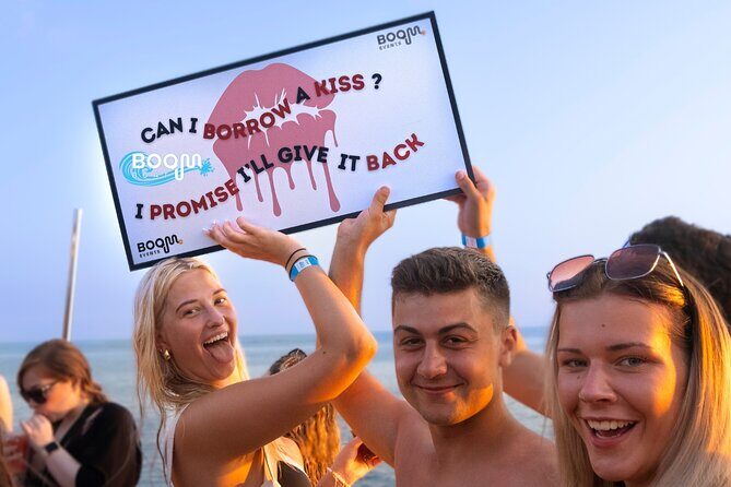 Boom Boat Party Pore 6 Hour Party with DJ, Swim & Afterparty - Deep Dive into the Experience