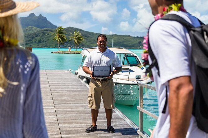Bora Bora Private Arrival Airport to Hotels Boat Transfer - The Boat: Comfort and Features