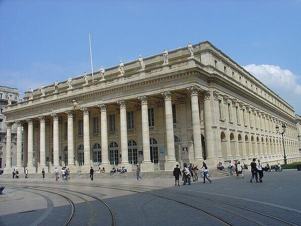 Bordeaux bike tour "The Best of Bordeaux" - Key Points