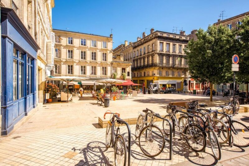 Bordeaux: Capture the most Photogenic Spots with a Local - Price and Value