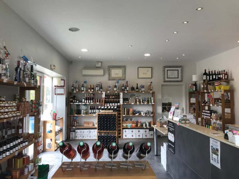 Bordeaux: Château Saint Ahon classic tour - The Tasting Experience