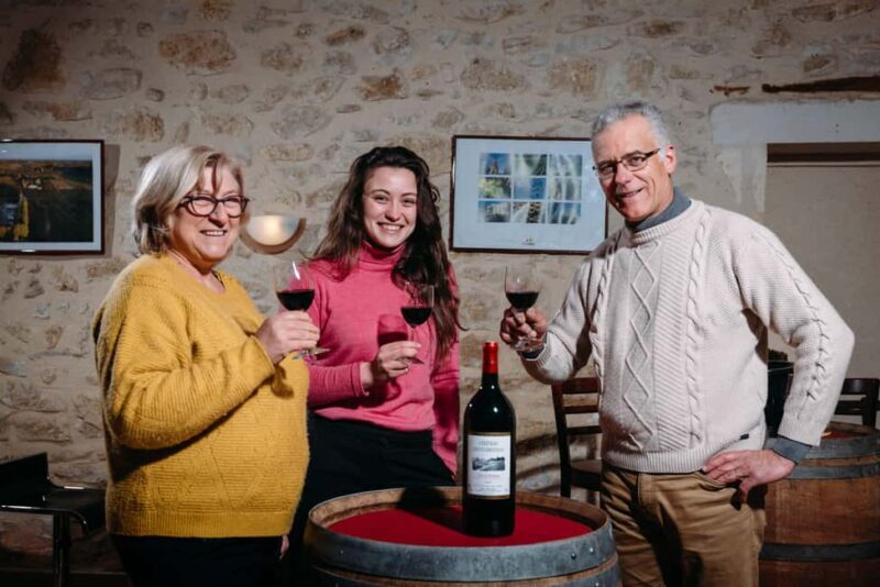 Bordeaux: Explore an Organic Family Vineyard with Tasting - The Experience in Detail