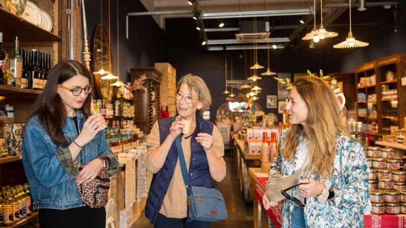 Bordeaux: Farmers Market Tour & Gourmet River Cruise - Key Points