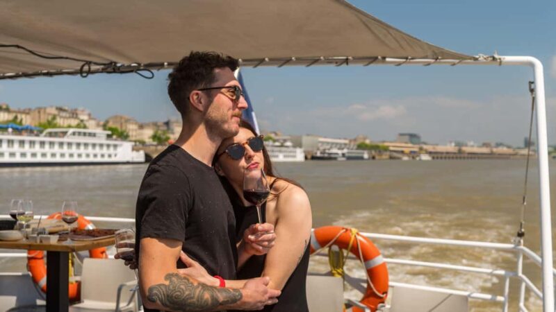 Bordeaux: Farmers Market Tour & Gourmet River Cruise - Who Should Consider This Tour?