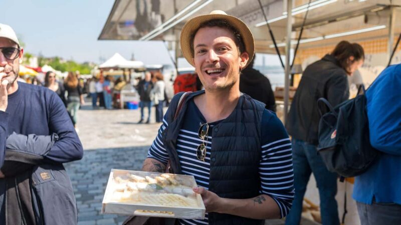 Bordeaux: Farmers Market Tour & Gourmet River Cruise - FAQ