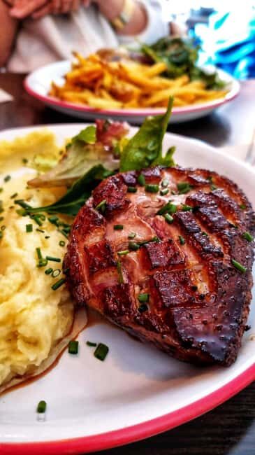 Bordeaux: Food Walking Tour with Full Meal and Wine - Practical Considerations and Tips