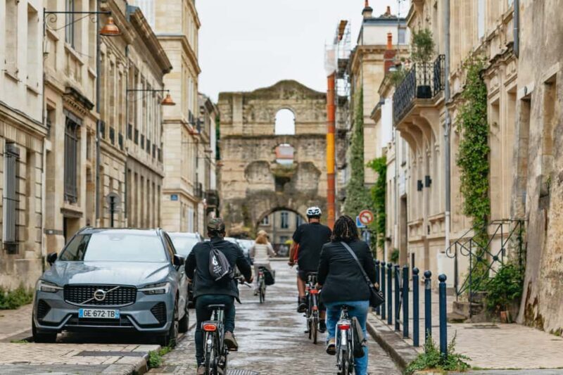 Bordeaux: Historic Center & Chartrons District Bike Tour - Who Will Love This Tour?