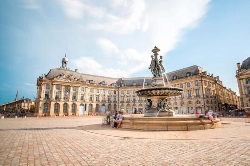 Bordeaux : Must-See Attractions Walking Tour - Who Is This Tour Best For?
