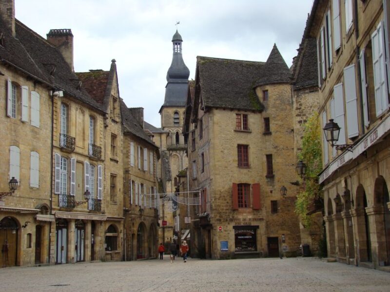 Bordeaux to Dordogne: Castles & Villages Private Tour - The Journey Back