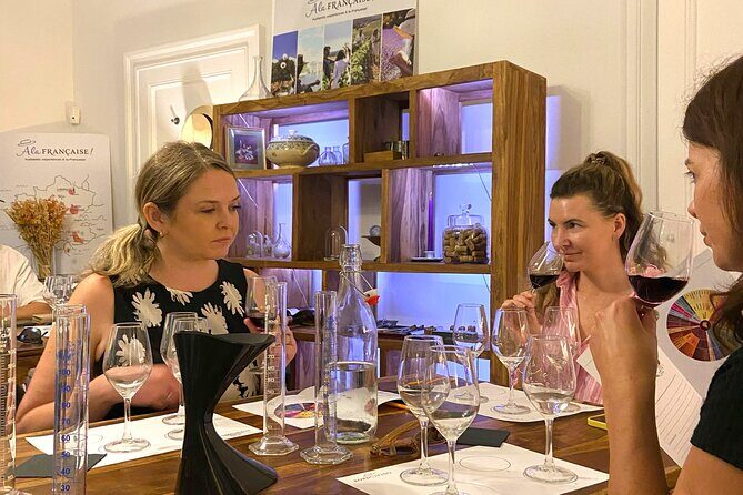 Bordeaux Wine Masterclass: Blending workshop with appetizer - A Closer Look at the Experience