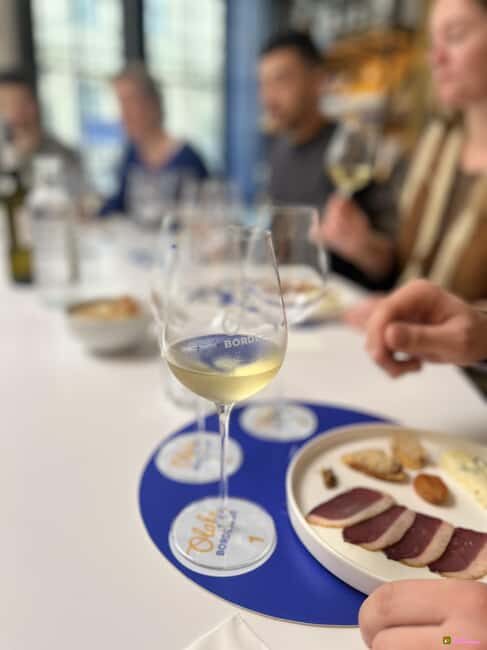 Bordeaux wine tasting workshop with food and wine pairings - Discovering Bordeaux’s Wine Secrets in Just One Hour
