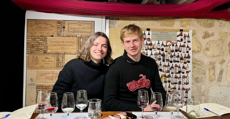 Bordeaux wines : tasting with 4 white wines and cheese - The Value of This Experience