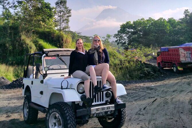 Borobudur Climb Up, Merapi Volcano, Prambanan one Day Tour - FAQs