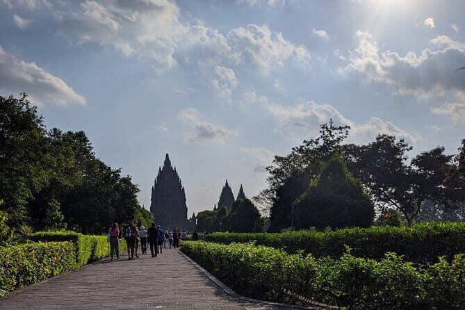 Borobudur, Prambanan & Merapi Jeep: Heritage Sites Adventure - The Itinerary in Detail