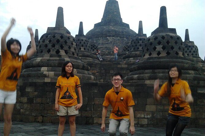 Borobudur Sunrise via VIP gate Manohara Borobudur - Who Should Consider This Tour?