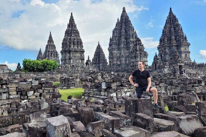Borobudur Temple Climb To The Top & Prambanan Temple - 1 day tour - The Value for Money