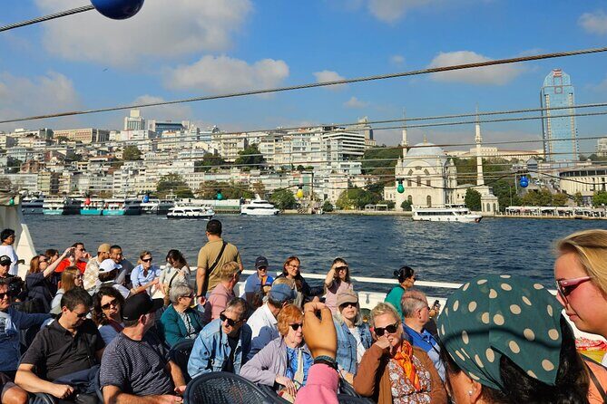 Bosphorus Boat Tour 3 Hour with Asian Side Stop in Istanbul - Frequently Asked Questions