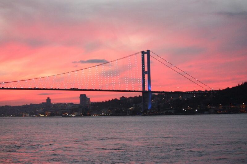 Bosphorus Cruise from Istanbul Airport - Evaluating the Price: Is It Good Value?