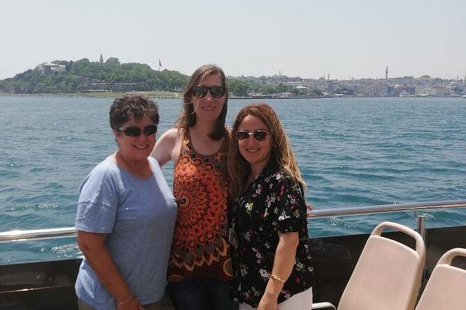 Bosphorus Cruise with Dolmabahce Palace and Istiklal Street Tour - An In-Depth Look at the Itinerary