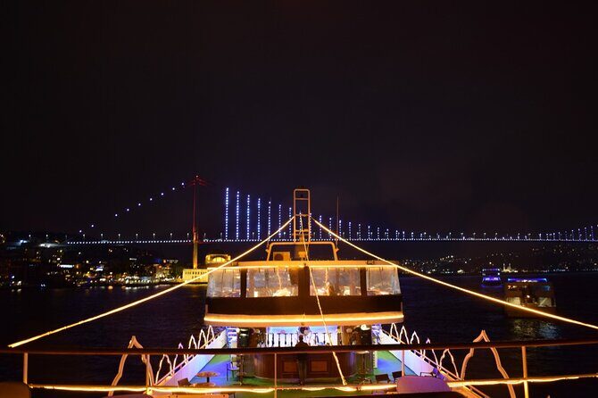 Bosphorus Dinner Cruise with Folk Dance and Live Performances - Key Points