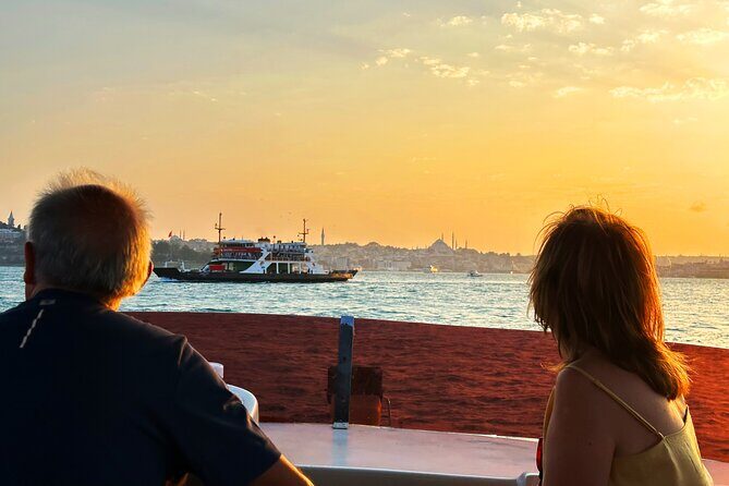 Bosphorus & Golden Horn: Sunset Yacht Cruise with Expert Guide - Key Points