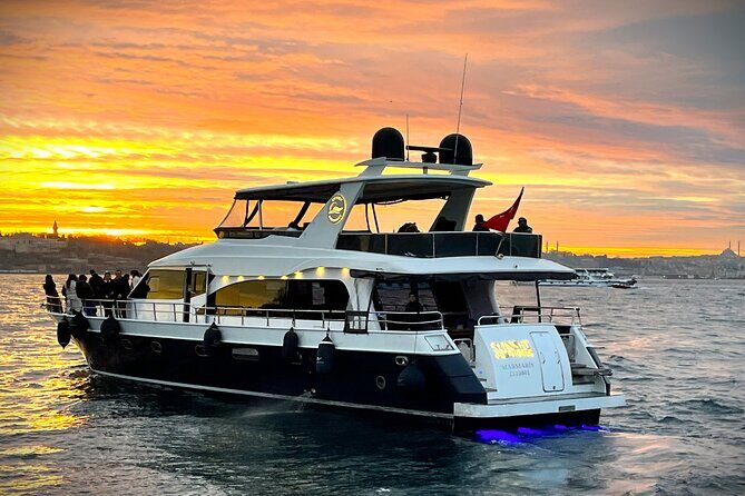 Bosphorus Sunset Cruise on Luxury Yacht - Who’s This Tour Perfect For?