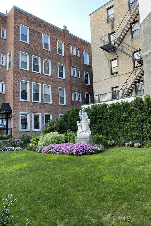 Boston: Freedom Trail Guided Walking Tour in French - The Experience in Detail