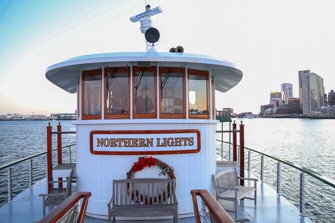 Boston Harbor Holiday Brunch Cruise - A detailed look at what to expect from the Boston Harbor Holiday Brunch Cruise