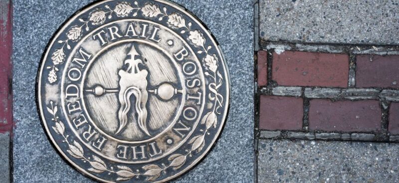 Boston: Historic Pubs Walking & Ferry, Food & Drink Tour - Key Points