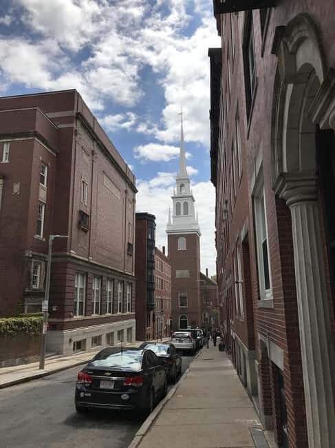 Boston: North End Night Tour with Dinner Experience - Who Should Consider This Tour?