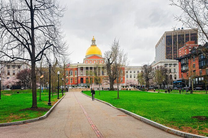 Boston Record Breakers: Self-Guided Scavenger Hunt - Key Points