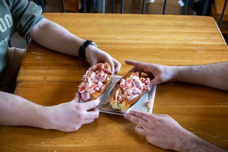 Boston: Seafood, History & Highlights Day Tour - Key Points